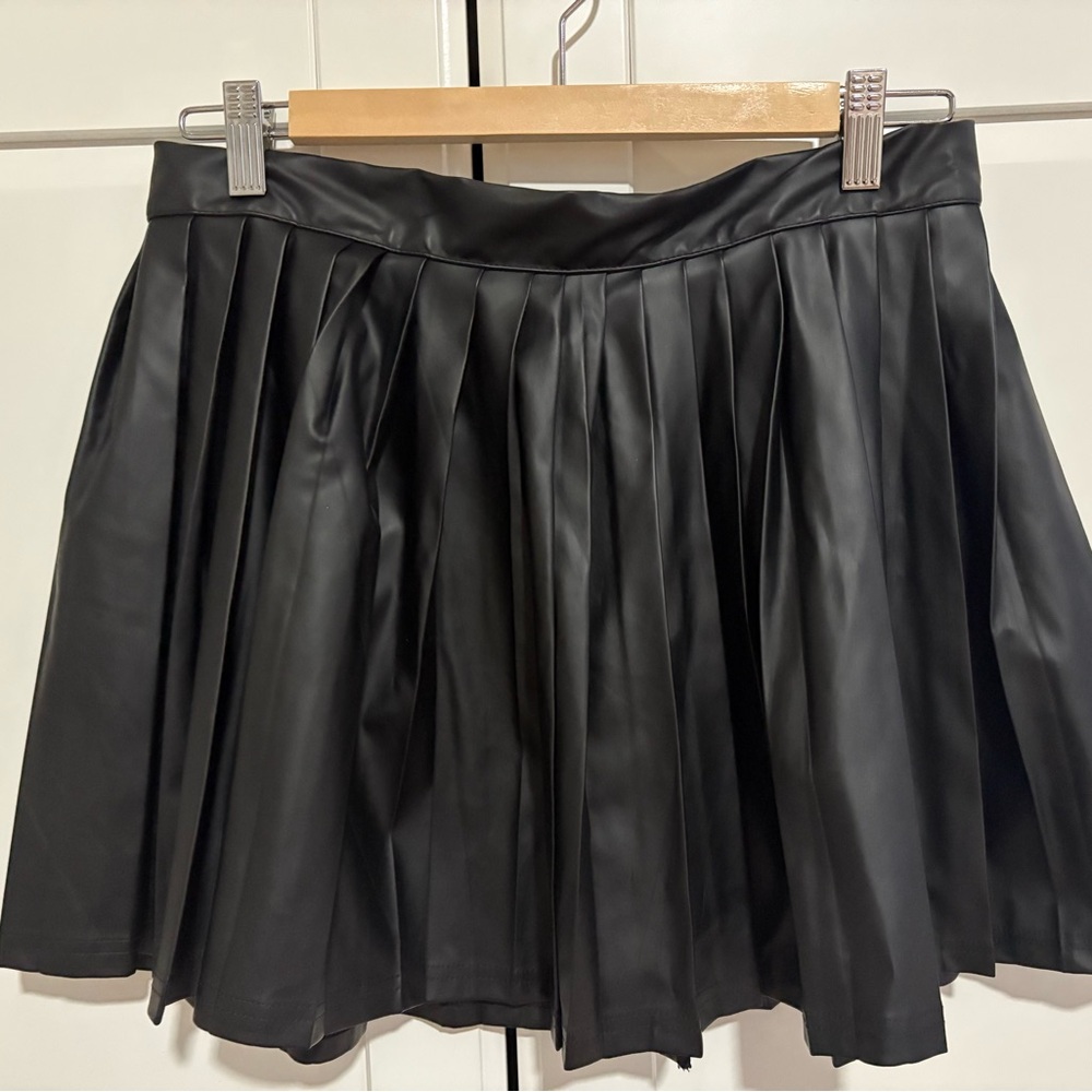 Ardene Black Skater Mini Skirt Pleated Casual